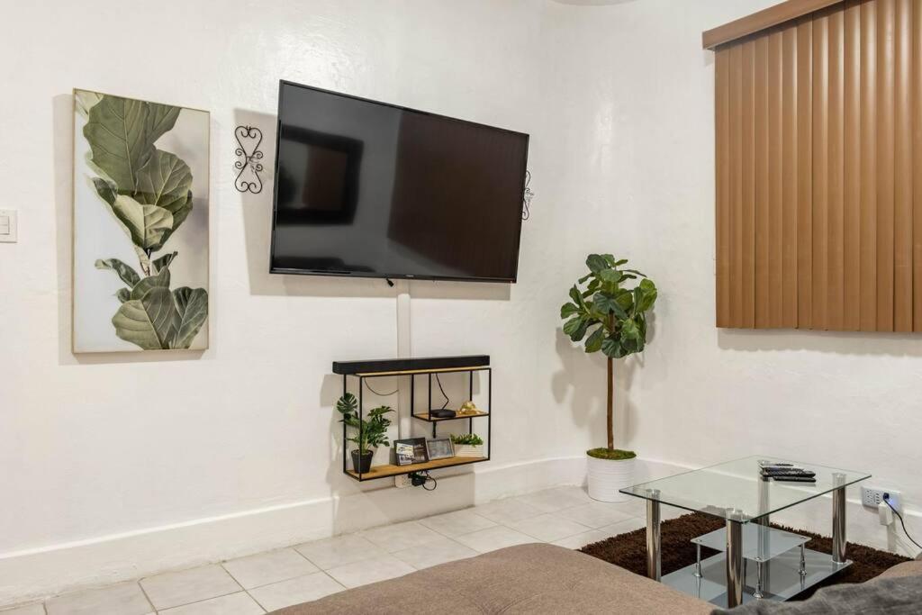 Contemporary 2Br Apt In The Heart Of San Juan Villa Exterior foto